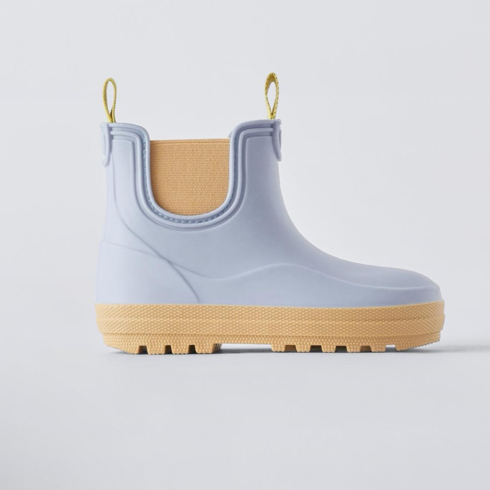 Stylish Blue and Yellow Ankle Boots - Picture 4 of 4